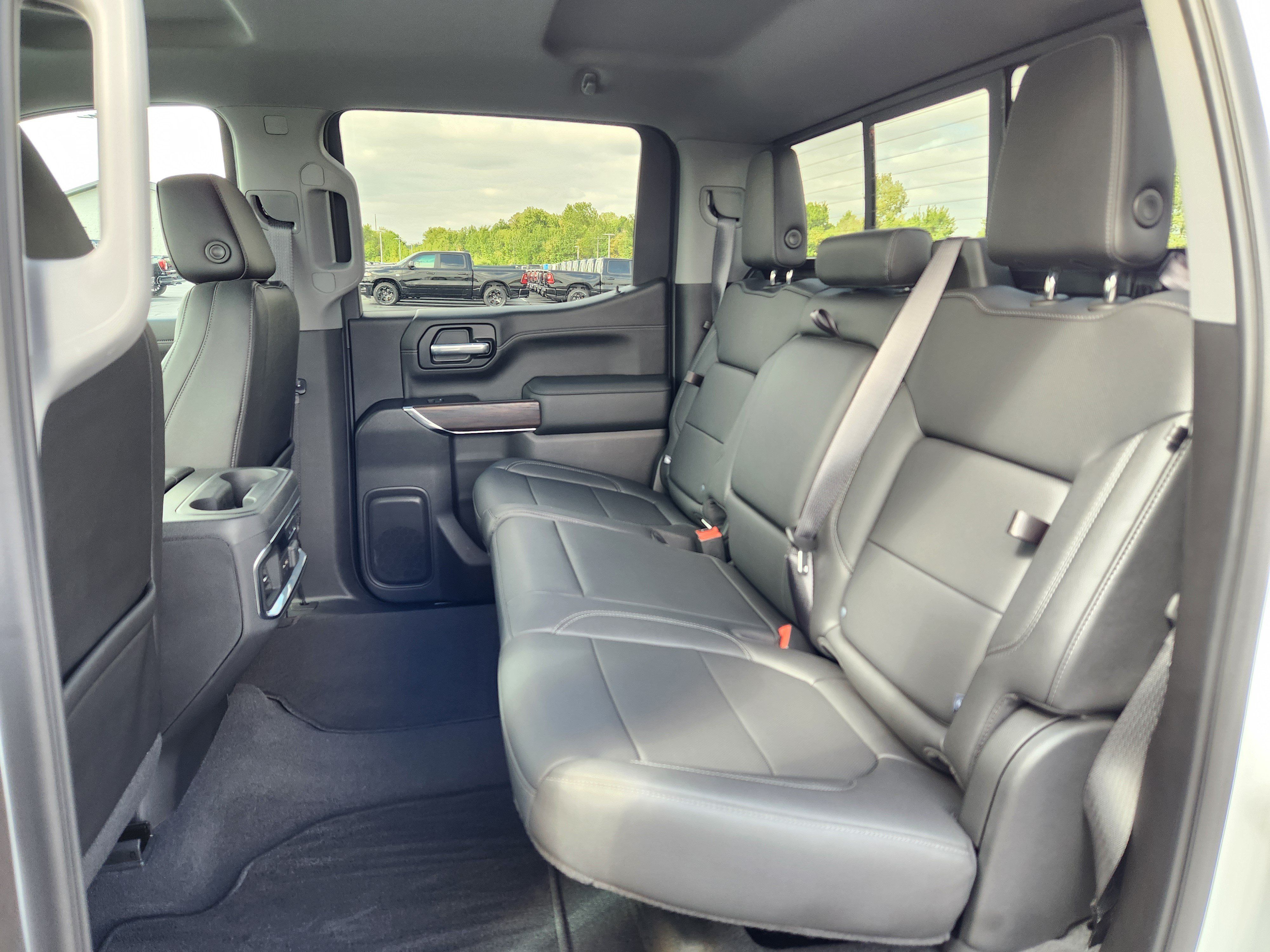 Used 2021 GMC Sierra 1500 SLT w/ SLT Premium Package AWD/4WD image 12