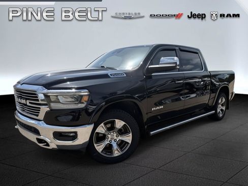 Used 2022 RAM 1500 Laramie AWD/4WD image 1