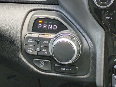 New 2026 RAM 1500 Big Horn AWD/4WD image 19