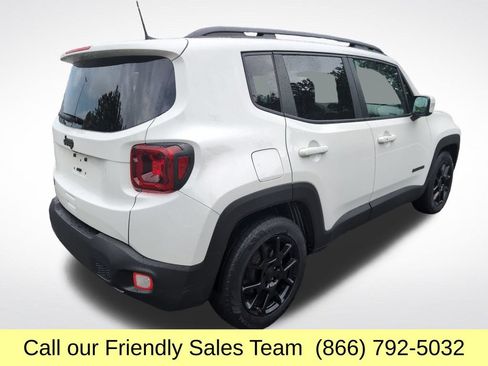 Used 2020 Jeep Renegade Altitude FWD image 5