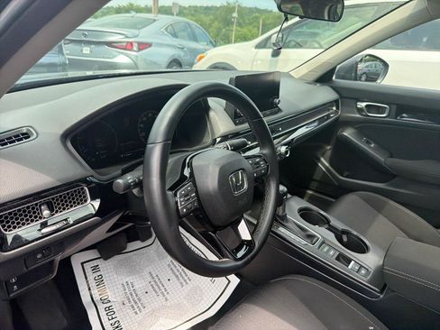 Used 2023 Honda Civic EX image 16