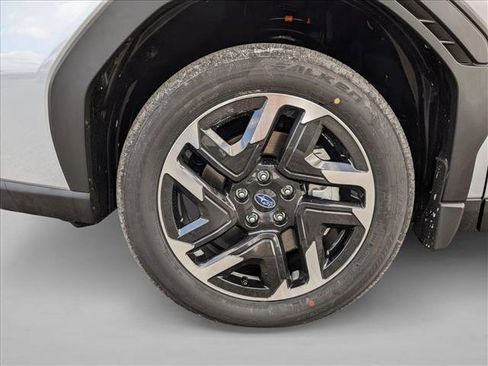 New 2025 Subaru Forester Limited image 9