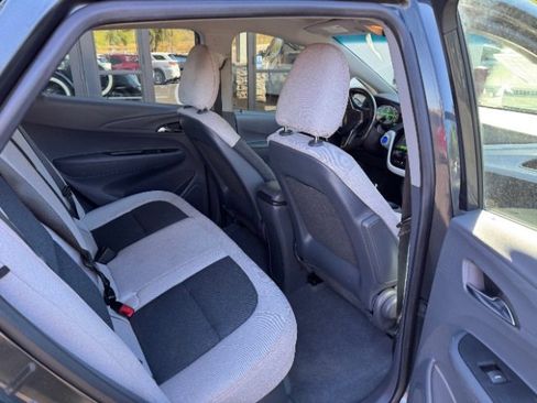 Used 2019 Chevrolet Bolt LT image 11