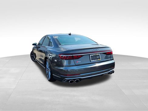 Used 2023 Audi S8 AWD/4WD image 4