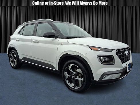 Certified 2023 Hyundai Venue Limited w/ Cargo Package image 1