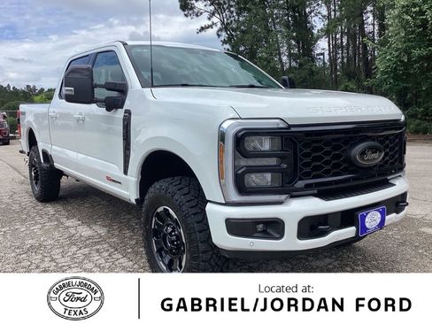 New 2026 Ford F250 Lariat AWD/4WD image 1