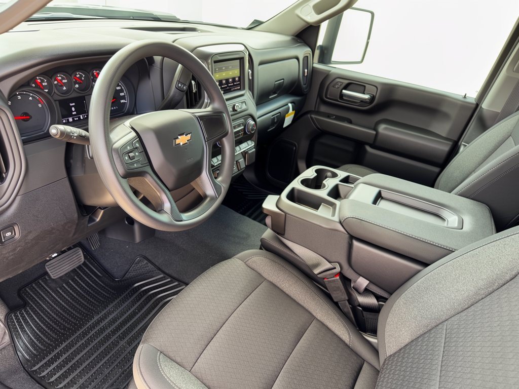 New 2026 Chevrolet Silverado 2500 Custom w/ Custom Value Package AWD/4WD image 4