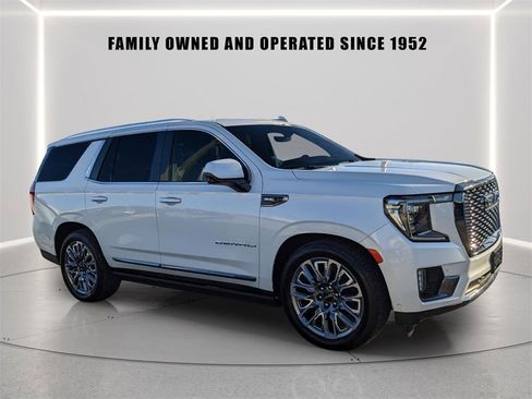 Used 2024 GMC Yukon Denali Ultimate image 7