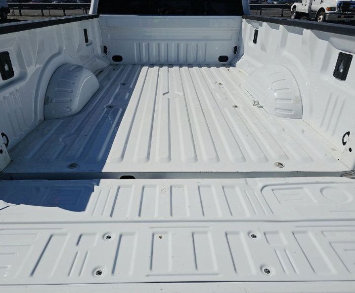 Used 2023 Ford F350 XLT AWD/4WD image 10