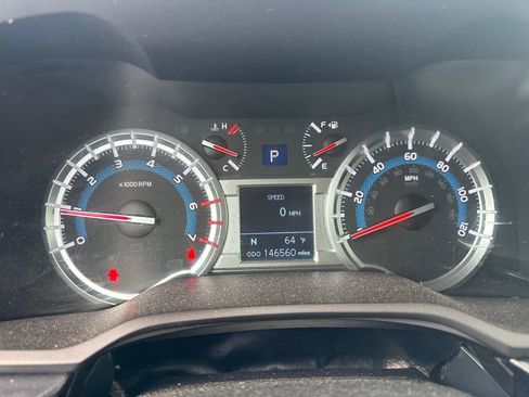 Used 2016 Toyota 4Runner Trail AWD/4WD image 18