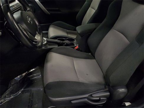 Used 2015 Scion tC image 13