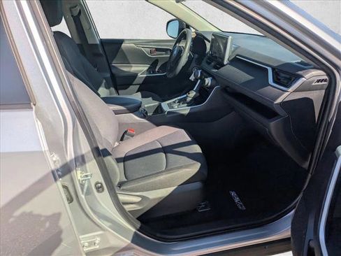 Used 2023 Toyota RAV4 LE image 18