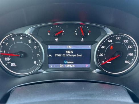 Used 2024 GMC Terrain SLT image 18