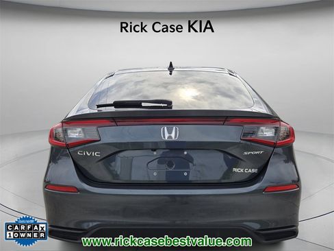 Used 2025 Honda Civic Sport image 6