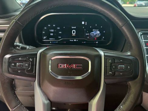 Used 2023 GMC Yukon SLT RWD image 23