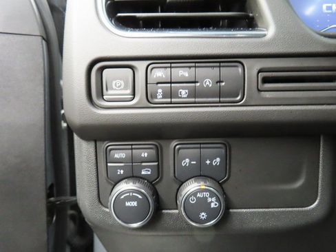 Used 2023 Chevrolet Tahoe LT image 47