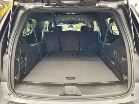 Used 2024 Chevrolet Suburban LS w/ Max Trailering Package RWD image 33