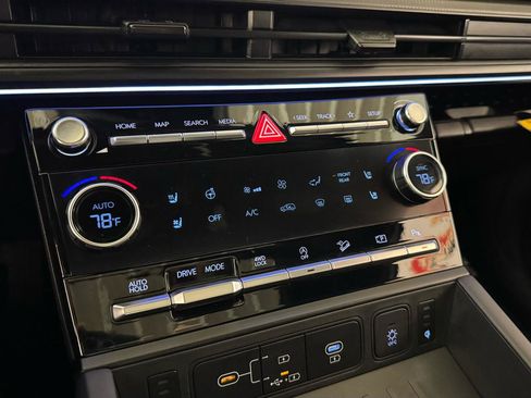 Used 2025 Hyundai Santa Fe Calligraphy image 29