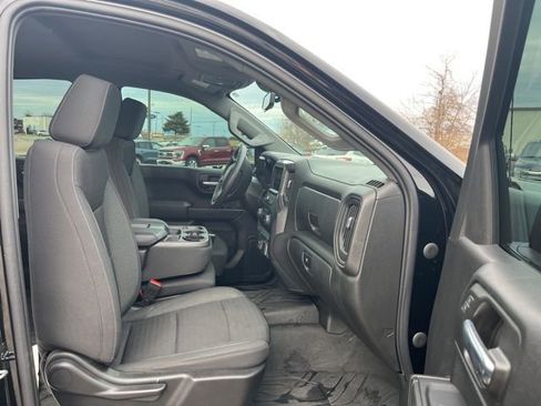 Used 2022 Chevrolet Silverado 1500 Custom w/ LPO, Dark Essentials Package image 22