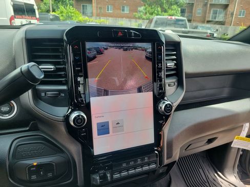 New 2026 RAM 3500 Tradesman AWD/4WD image 24