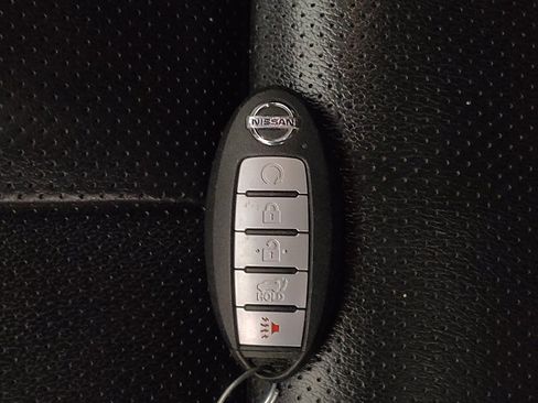 Used 2019 Nissan Murano SL image 32