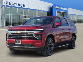 New 2026 Chevrolet Suburban LT w/ Comfort Package RWD video 2