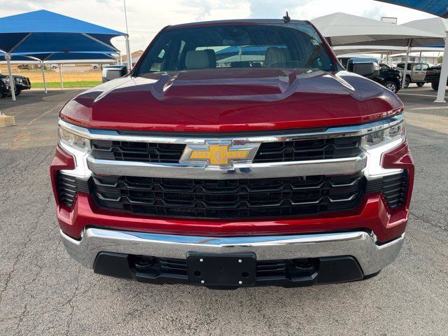 Used 2023 Chevrolet Silverado 1500 LT AWD/4WD image 2
