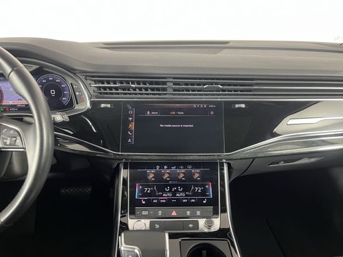 Used 2020 Audi Q7 3.0T Premium image 14