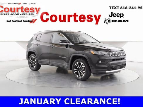 Certified 2022 Jeep Compass Limited image 1
