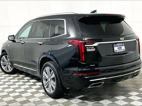 Used 2024 Cadillac XT6 Premium Luxury image 11