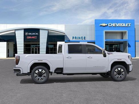 New 2025 GMC Sierra 2500 Denali w/ Denali Reserve Package image 50