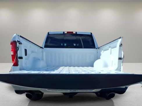 Used 2025 RAM 1500 Big Horn AWD/4WD image 4