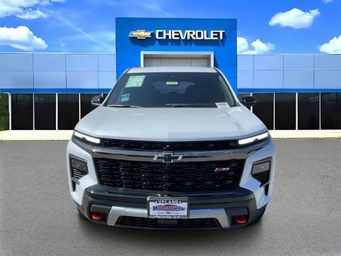 New 2026 Chevrolet Traverse Z71 w/ Enhanced Driving Package image 8