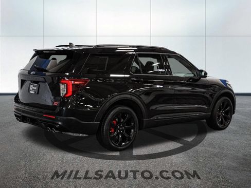 Used 2023 Ford Explorer ST w/ Equipment Group 401A AWD/4WD image 8