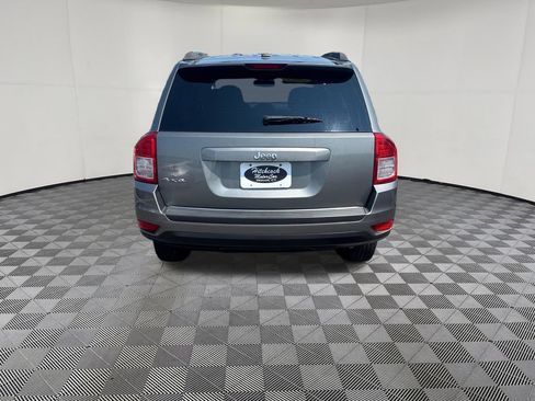 Used 2013 Jeep Compass Sport AWD/4WD image 4