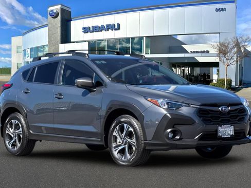 Certified 2025 Subaru Crosstrek 2.5i Premium AWD/4WD image 5