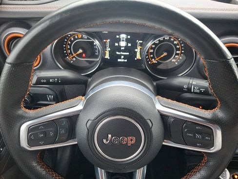 Certified 2023 Jeep Gladiator Mojave w/ Cold Weather Group image 21