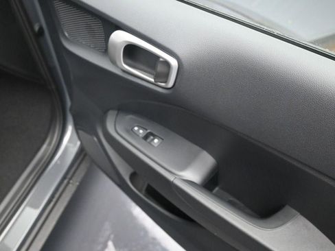 New 2026 Hyundai Venue SE image 34