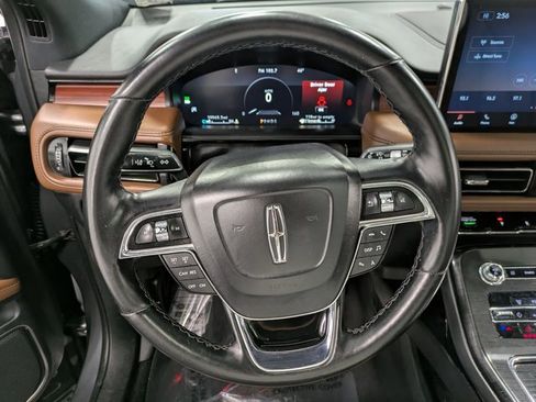 Used 2023 Lincoln Nautilus Reserve w/ Monochromatic Package image 19