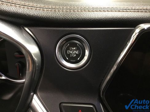 Used 2019 Chevrolet Blazer Premier w/ Sun and Wheels Package AWD/4WD image 49