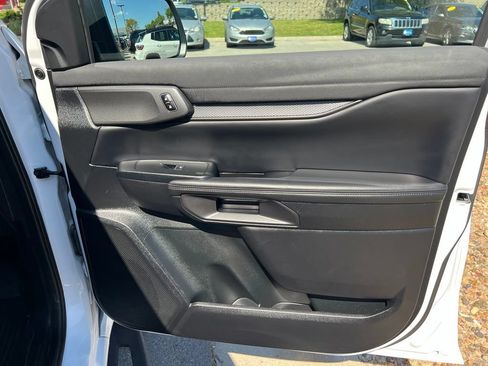 Used 2025 Ford Ranger Raptor AWD/4WD image 27