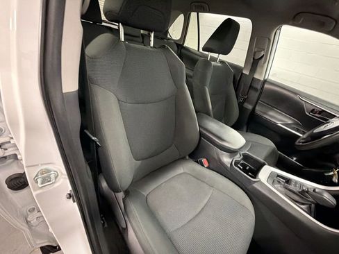 Used 2024 Toyota RAV4 LE image 25