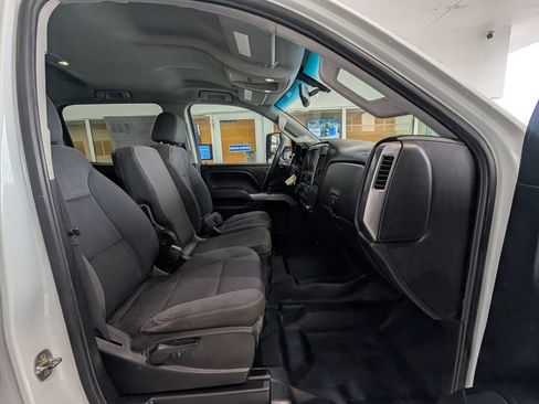 Used 2018 Chevrolet Silverado 3500 LT AWD/4WD image 16