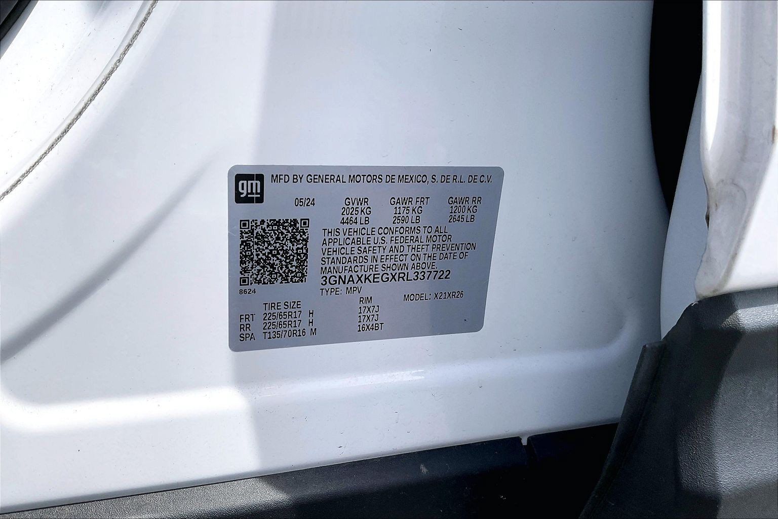 Used 2024 Chevrolet Equinox LT FWD image 37