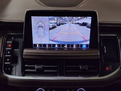 Used 2021 Chevrolet Tahoe High Country image 38