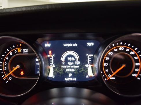 Used 2021 Jeep Gladiator Overland w/ Popular Equipment Package image 45