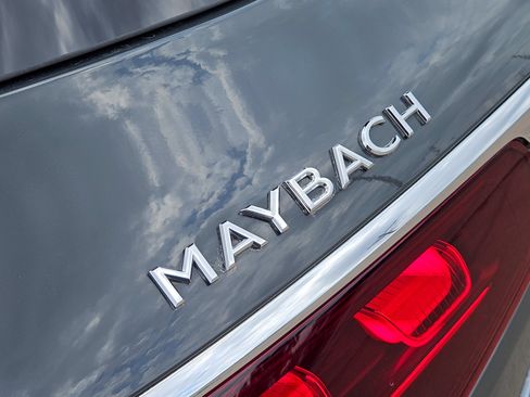 Certified 2025 Mercedes-Benz Maybach GLS 600 4MATIC image 33