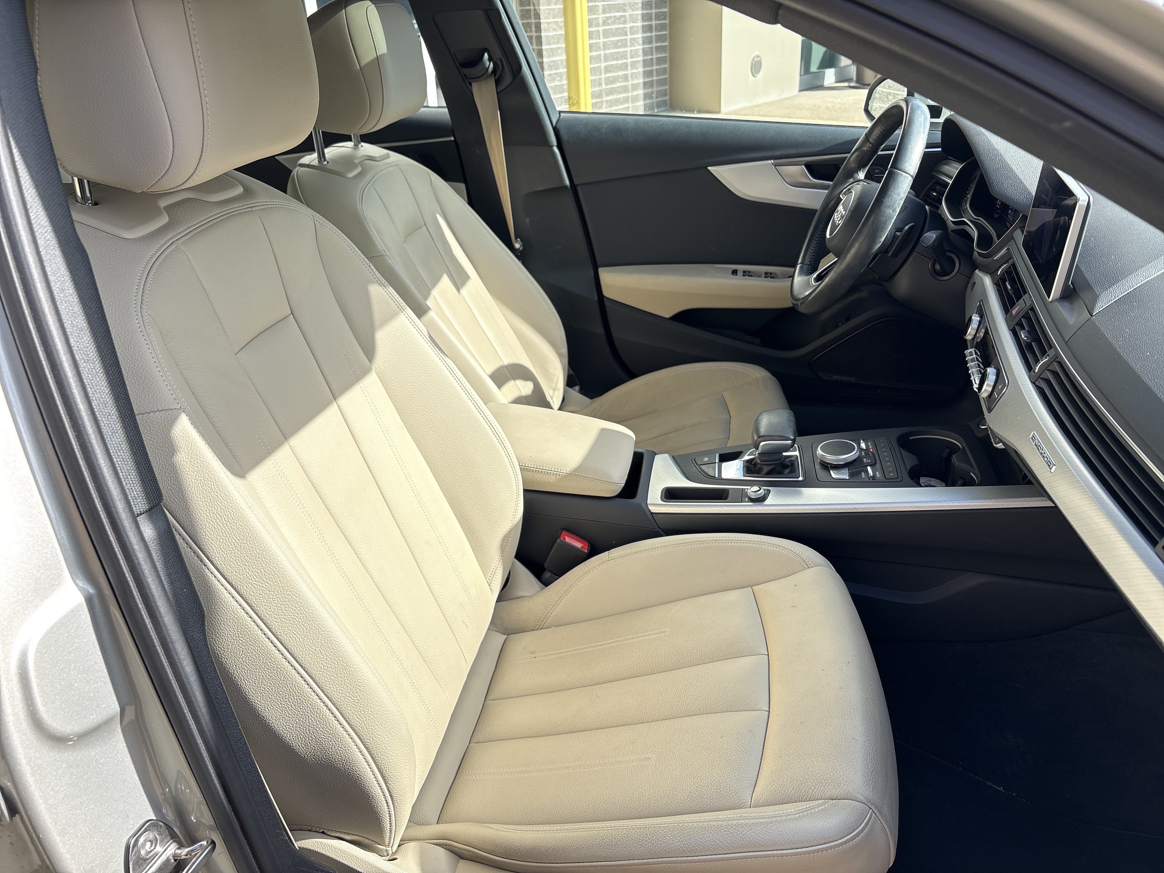 Used 2017 Audi A4 2.0T Premium Plus w/ Premium Plus Package AWD/4WD image 33