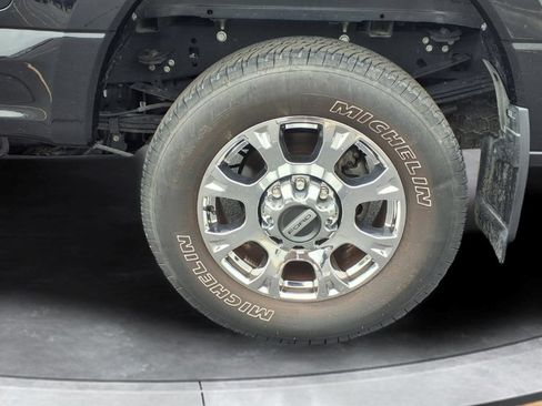Used 2021 Ford F350 Lariat w/ Lariat Ultimate Package AWD/4WD image 17