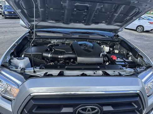 Used 2023 Toyota Tacoma SR5 w/ Technology Package AWD/4WD image 19
